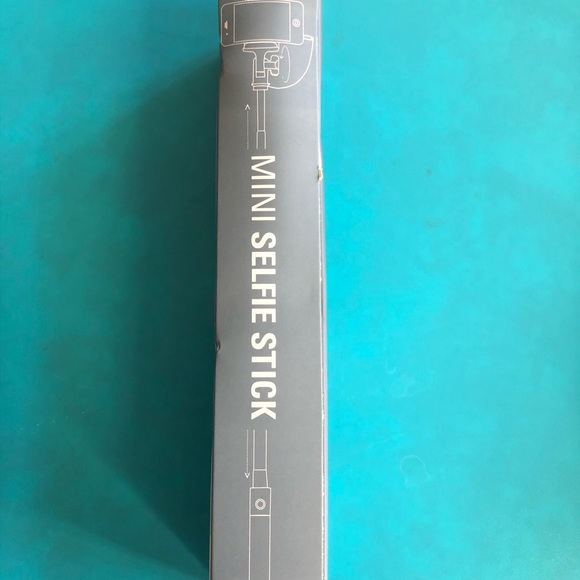 Mini Selfie Stick - Picture 2 of 5